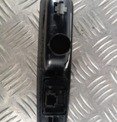 Interrupteur de leve vitre arriere droit RENAULT SCENIC 3