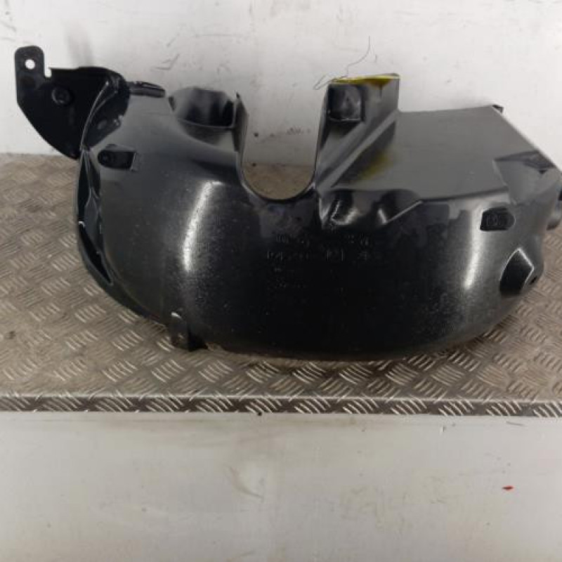 Pare boue arriere droit RENAULT CLIO 4