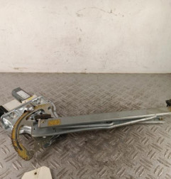 Leve vitre electrique avant gauche TOYOTA COROLLA 10 Photo n°1