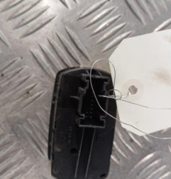 Interrupteur de leve vitre avant gauche OPEL CORSA D