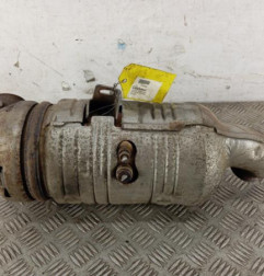 Catalyseur (echappement) PEUGEOT 208 1 Photo n°1
