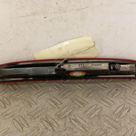 Feu arriere stop central RENAULT CLIO 2