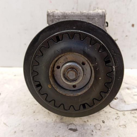 Compresseur clim PEUGEOT 308 2 SW Photo n°1