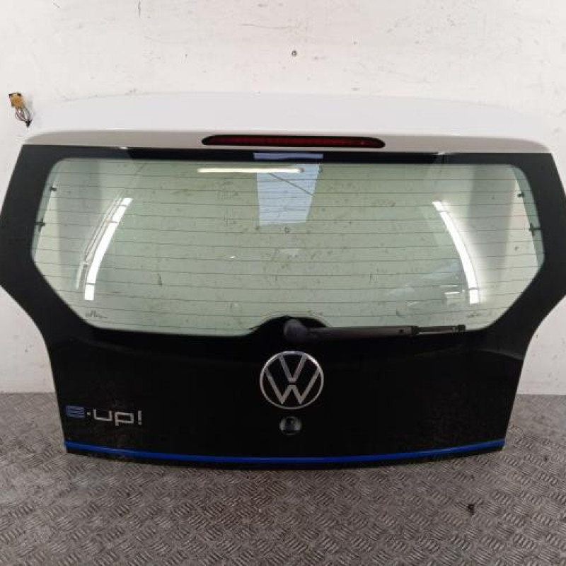 Lunette arriere VOLKSWAGEN UP