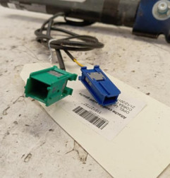 Attache ceinture avant gauche OPEL CORSA D Photo n°3