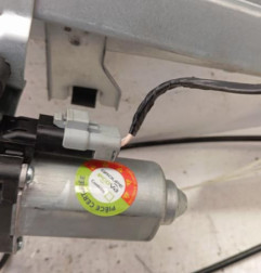 Leve vitre electrique avant gauche CITROEN BERLINGO 1 Photo n°3