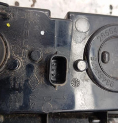 Feu de pare choc arriere droit RENAULT TRAFIC 3 COURT Photo n°3