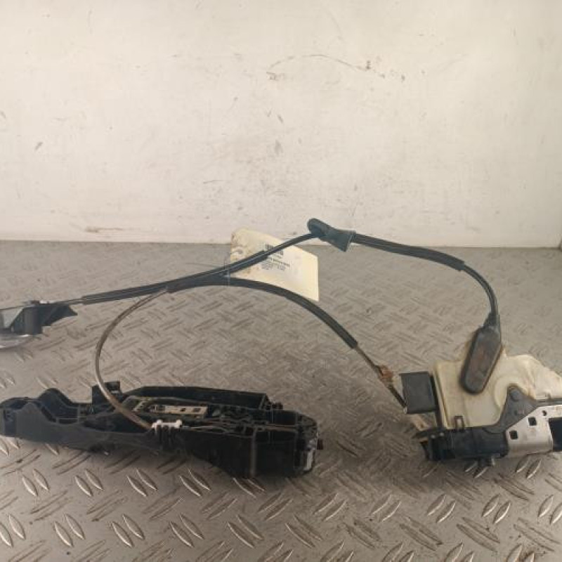 Serrure arriere droit CITROEN C4 2