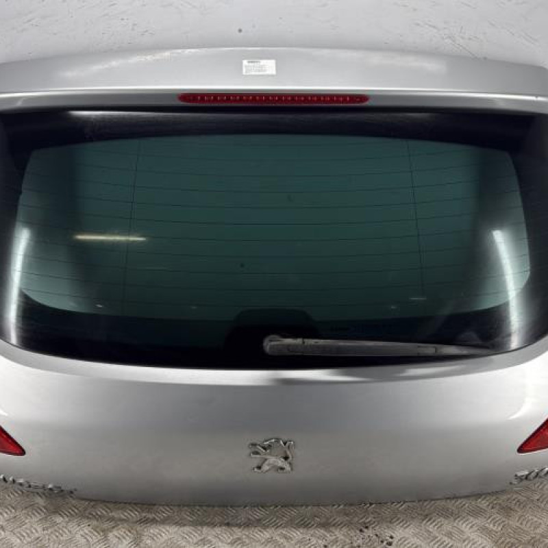 Malle/Hayon arriere PEUGEOT 3008 1