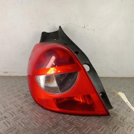 Feu arriere principal gauche (feux) RENAULT CLIO 3 Photo n°1