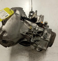 Boite de vitesses OPEL CORSA B Photo n°5