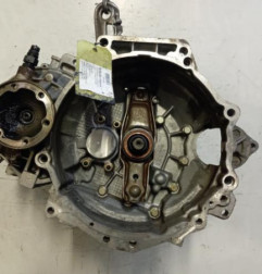 Boite de vitesses VOLKSWAGEN GOLF 4 Photo n°1