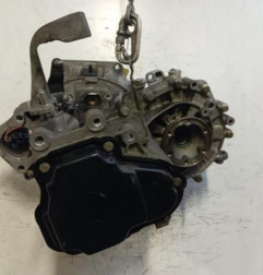 Boite de vitesses VOLKSWAGEN GOLF 4 Photo n°3