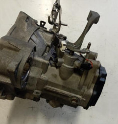 Boite de vitesses VOLKSWAGEN GOLF 4 Photo n°4