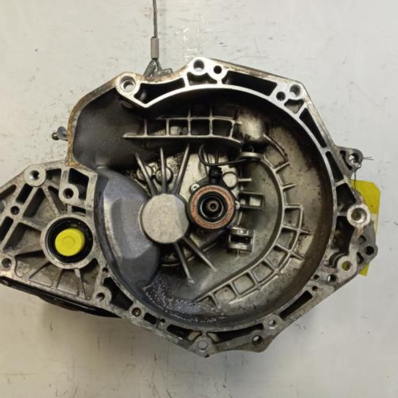 Boite de vitesses OPEL CORSA D