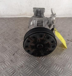 Compresseur clim RENAULT ESPACE 4 Photo n°1