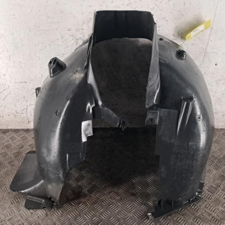 Pare boue avant gauche PEUGEOT PARTNER 3 Photo n°1