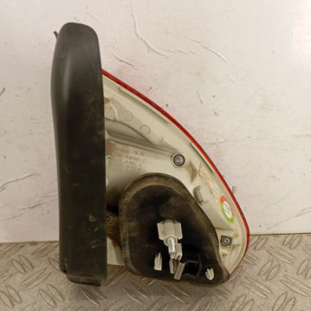 Feu arriere secondaire droit (feux) PEUGEOT 2008 1