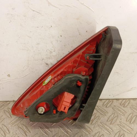 Feu arriere secondaire gauche (feux) PEUGEOT 3008 1