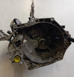 Boite de vitesses PEUGEOT 308 2 Photo n°1