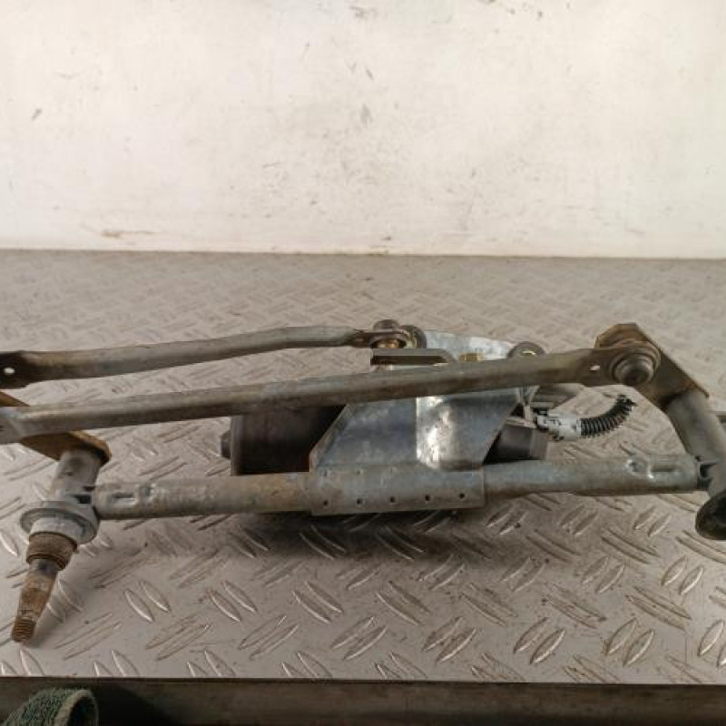 Moteur essuie glace avant RENAULT SCENIC 1