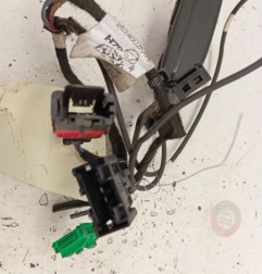 Attache ceinture avant droit DACIA DUSTER 1 Photo n°3