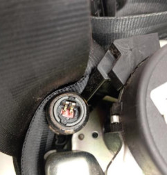 Ceinture avant gauche DACIA DUSTER 1 Photo n°3