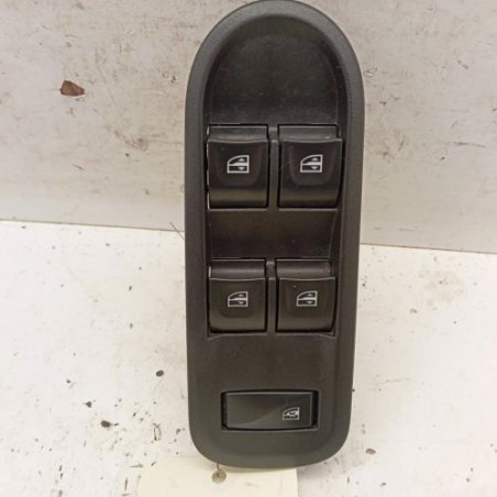 Interrupteur de leve vitre avant gauche DACIA DUSTER 1 Photo n°1