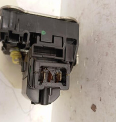 Serrure arriere gauche DACIA DUSTER 1 Photo n°3