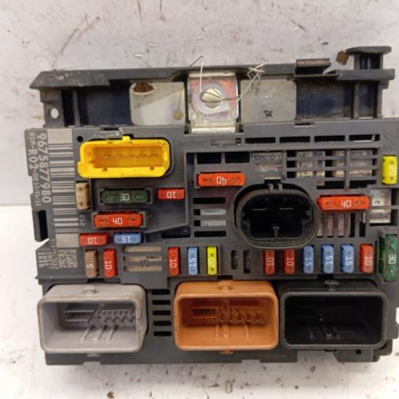 Boitier servitude moteur (BSM) CITROEN C4 PICASSO 1