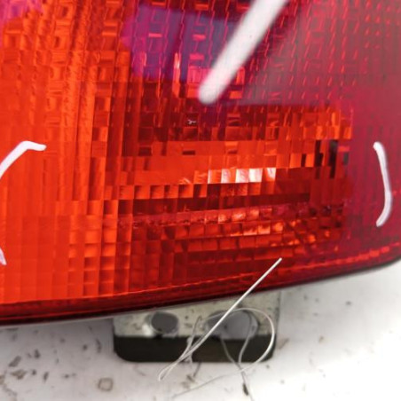 Feu de pare choc arriere gauche CITROEN C4 PICASSO 2