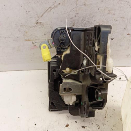 Serrure arriere gauche DACIA SANDERO 2