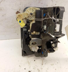 Serrure avant gauche DACIA SANDERO 2