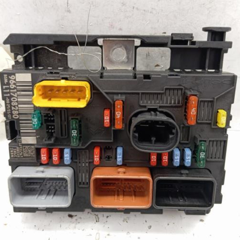 Boitier servitude moteur (BSM) PEUGEOT 207