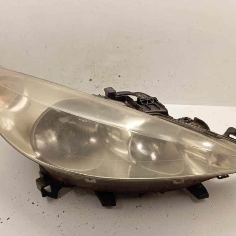 Optique avant principal droit (feux)(phare) PEUGEOT 207
