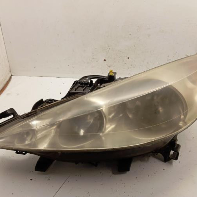 Optique avant principal gauche (feux)(phare) PEUGEOT 207