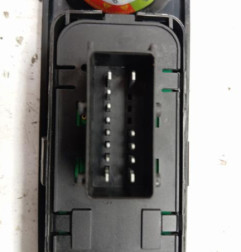 Interrupteur de leve vitre avant gauche PEUGEOT 207 Photo n°3