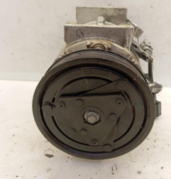 Compresseur clim RENAULT LAGUNA 3 Photo n°1