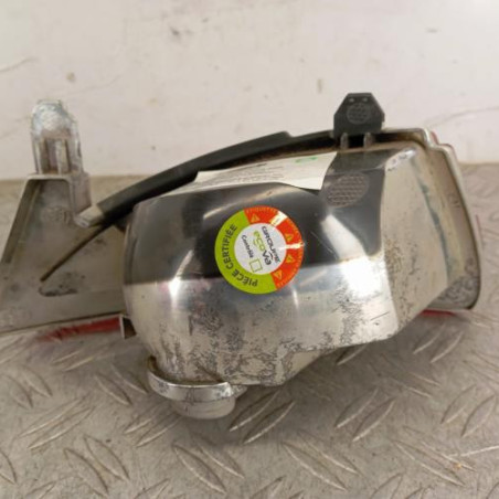 Feu de pare choc arriere droit RENAULT KADJAR