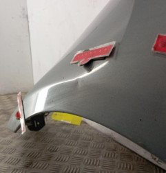 Aile avant gauche BMW SERIE 3 E91 Photo n°3