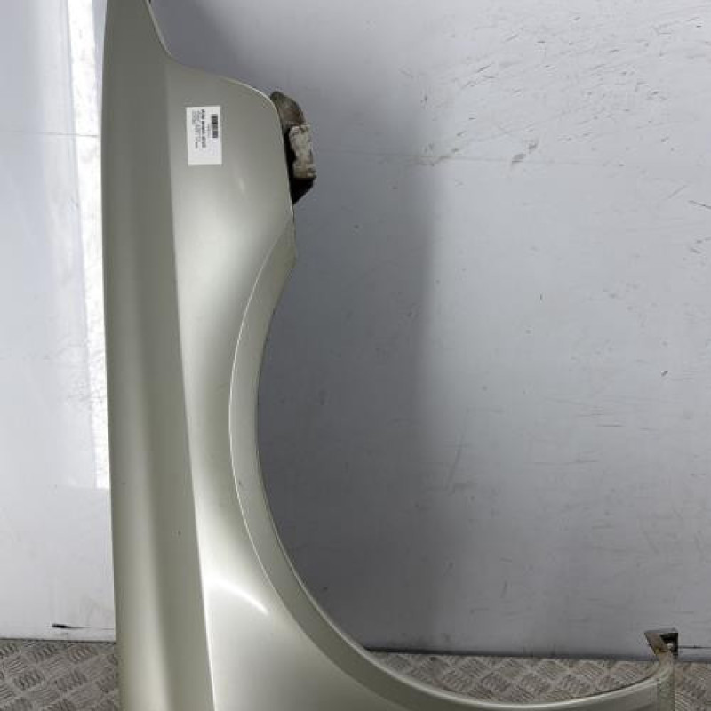 Aile avant droit RENAULT LAGUNA 2 Aile avant droit RENAULT LAGUNA 2