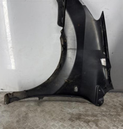 Aile avant droit TOYOTA COROLLA VERSO 2