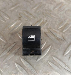 Interrupteur de leve vitre avant droit BMW X6 F16 Photo n°1