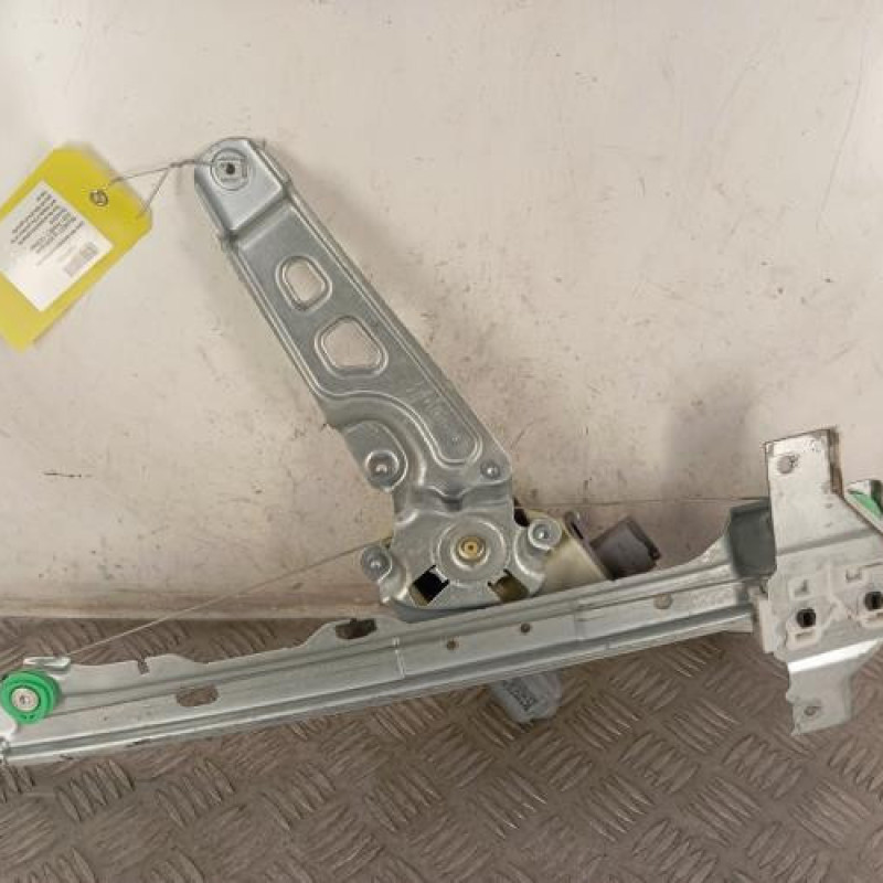 Leve vitre electrique avant gauche PEUGEOT 3008 1