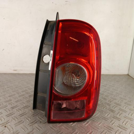 Feu arriere principal droit (feux) DACIA DUSTER 1 Photo n°1
