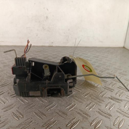 Serrure de porte de coffre gauche RENAULT TRAFIC 2