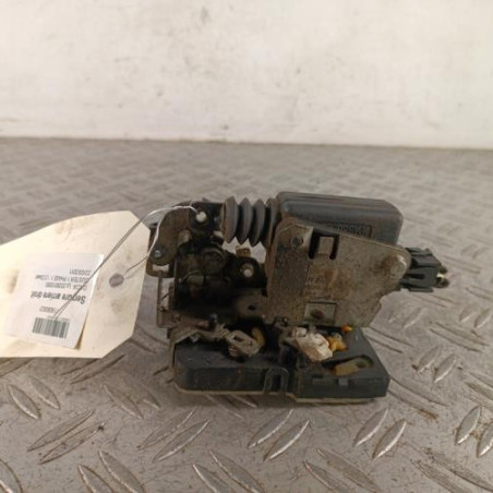 Serrure arriere droit DACIA DUSTER 1