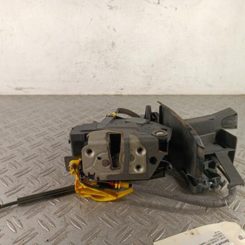 Serrure arriere droit FORD C-MAX 2