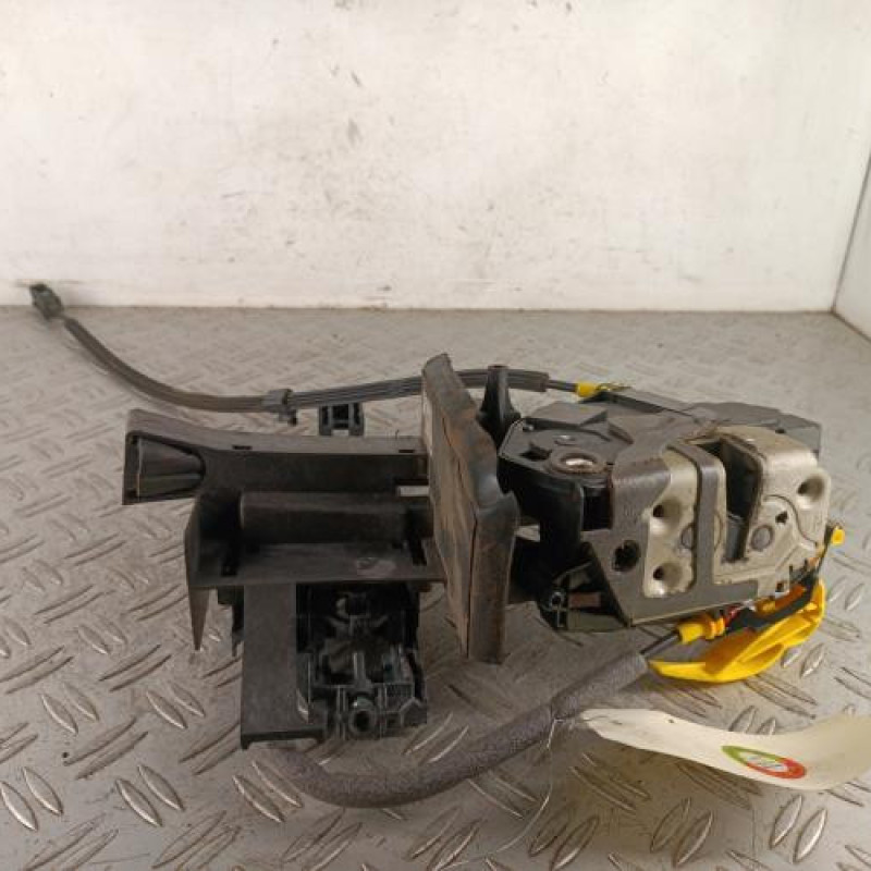 Serrure arriere gauche FORD C-MAX 2