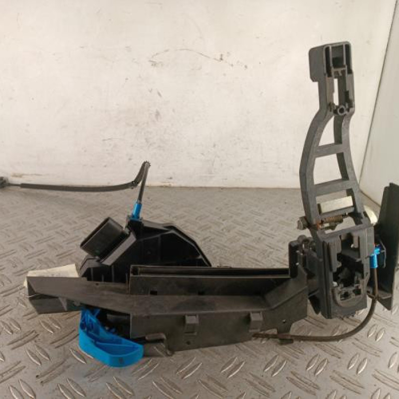 Serrure avant gauche FORD C-MAX 2